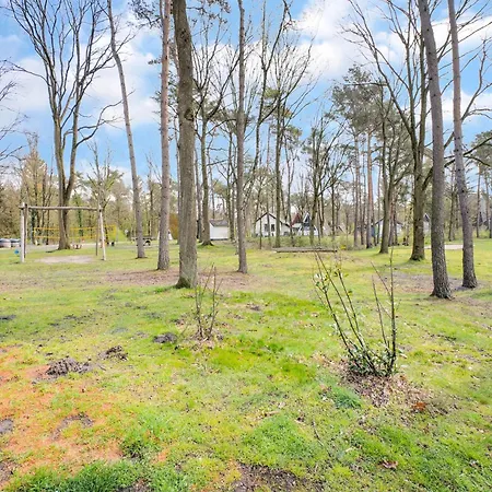 In Near Forest, Cleaning Included Holiday home Stramproy